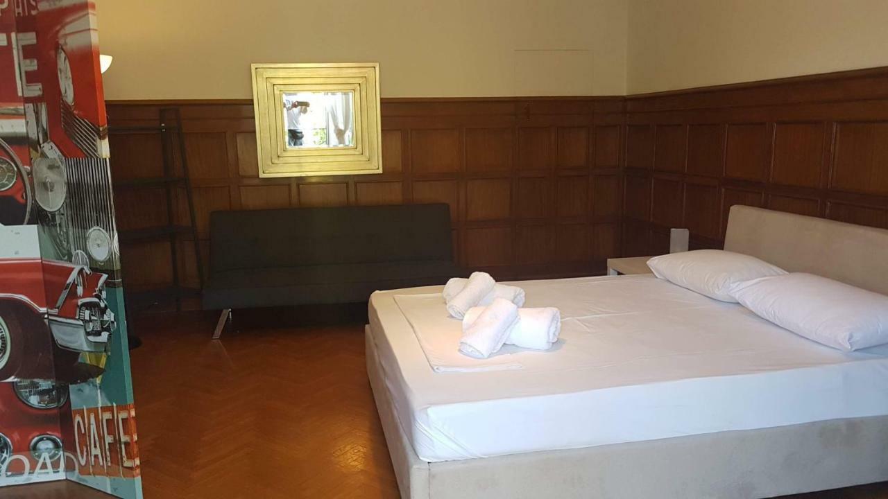 Violet Errathens Apartment - Athens Center, 7 Bd, 3 Bath Atenas Exterior foto