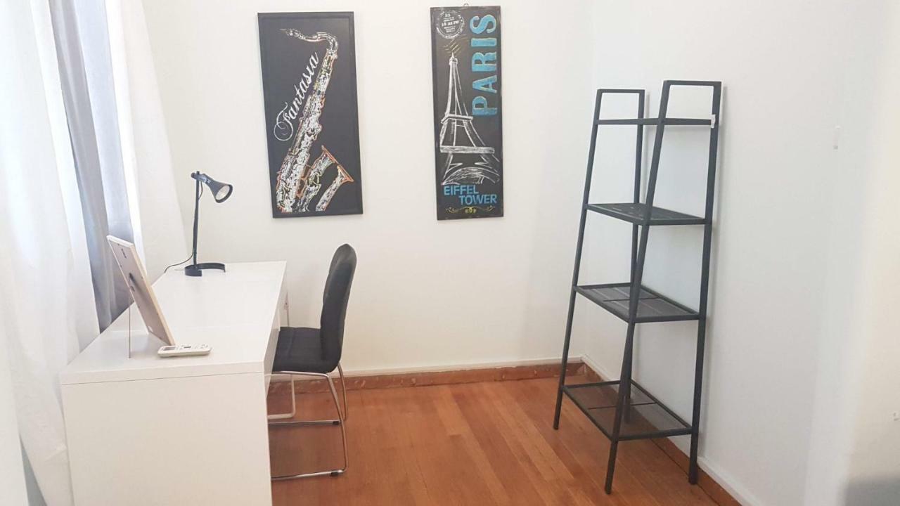 Violet Errathens Apartment - Athens Center, 7 Bd, 3 Bath Atenas Exterior foto