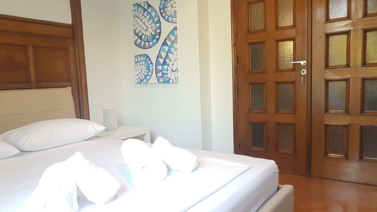 Violet Errathens Apartment - Athens Center, 7 Bd, 3 Bath Atenas Exterior foto