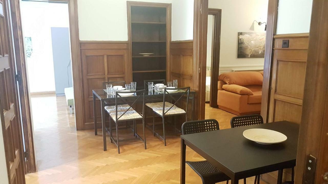 Violet Errathens Apartment - Athens Center, 7 Bd, 3 Bath Atenas Exterior foto