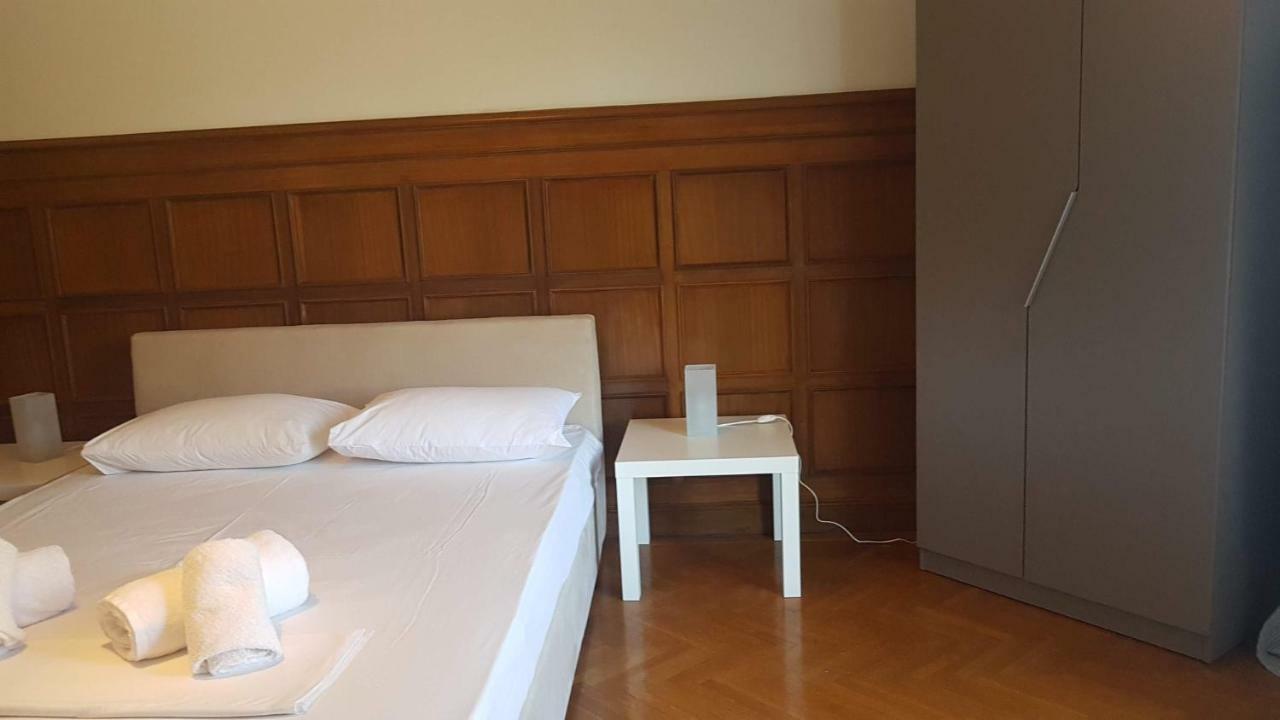 Violet Errathens Apartment - Athens Center, 7 Bd, 3 Bath Atenas Exterior foto